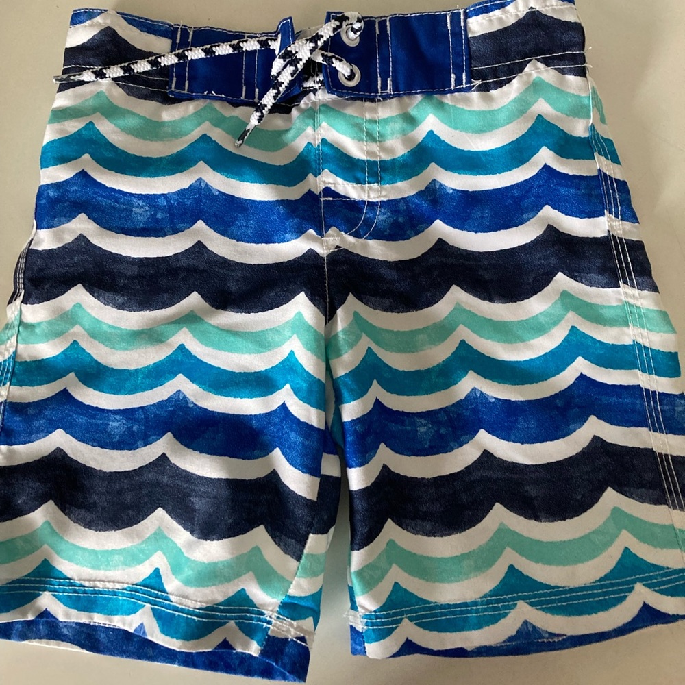 Gymboree boys bathing shorts 3t